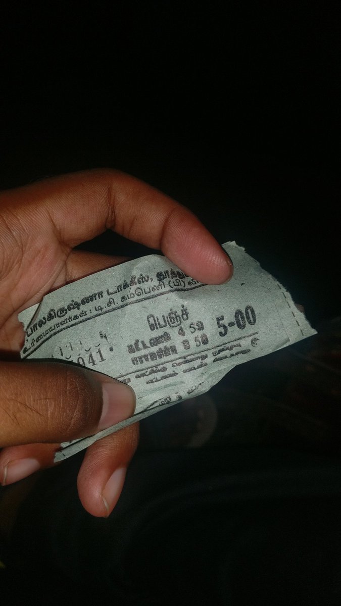 ganeshrocksu's tweet photo. dear @VffVishal i paid 200rs for 5 rs ticket of mersal at balakrishna theater tuticorin. https://t.co/Q7SESsTRz1