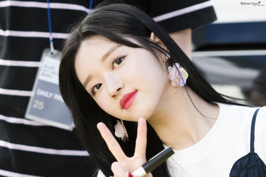 shiahpics's tweet photo. 170902 (© xiâteau cherry) https://t.co/V8N9OuSnA1