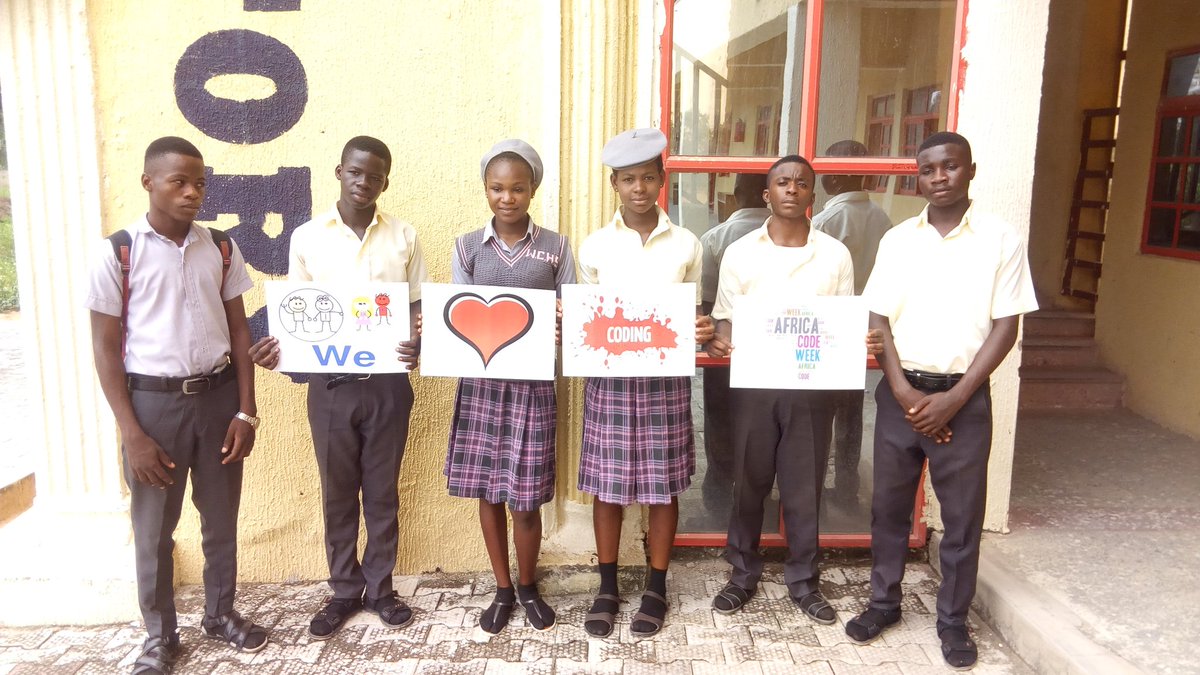 DotunOIT's tweet image. 'Afri-Can Code Too' Second day of #africancodeweek thank you @AfricaCodeWeek @google @UNESCO @SAPAfrica we've been learning