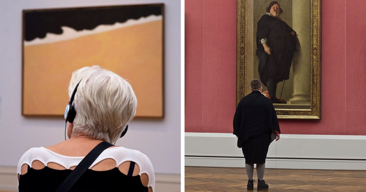 boredpanda's tweet photo. Photographer Spends Eternity Waiting For Museum Visitors To Match Artworks And The Result Is Worth The Wait: https://t.co/shM6Qru5g1 https://t.co/CuiMXhtvlh