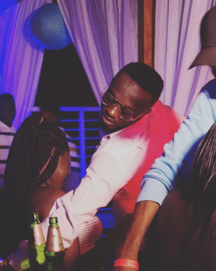 PrymeHouse's tweet photo. #TGIF 💃💃
@mcjoeboyegh 
#prymehouse #prymehouseevents #partygang #livebeyondimagination https://t.co/R7C6ozwr0U