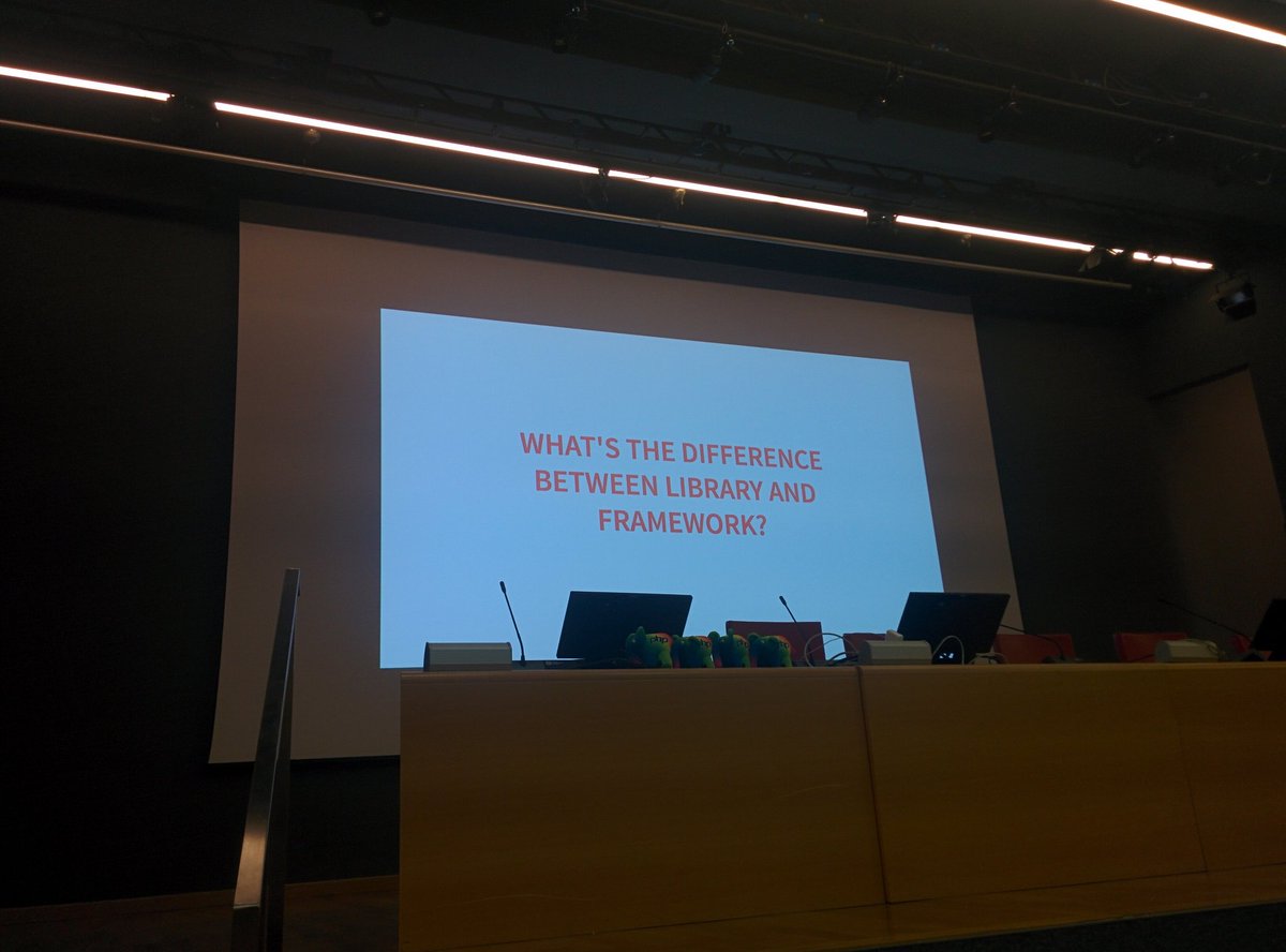 sfdayit's tweet image. Symfony Without Bundles. @edelprino #symfonydayit #symfony