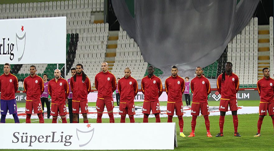SonAtakSports's tweet photo. MHP Başkanı Devlet Bahçeli'den Galatasaray'a Tepki!
https://t.co/j7ofKpWQFY https://t.co/OC1JOr15zm