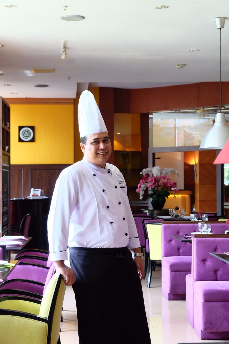 Happy International Chef Day!

Stay inspired and cook on, Chef!
#alliumbatam #internationalchefday #chef #cooking #cook #chefs #happycooking