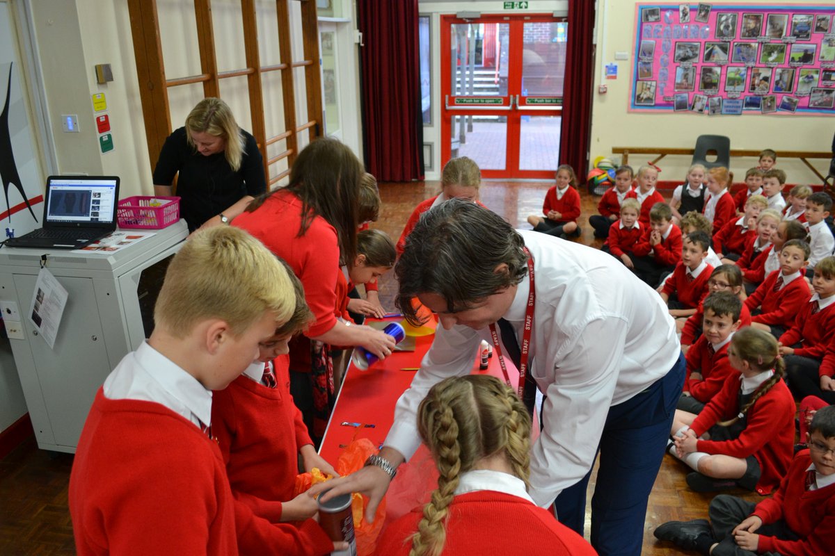 westfields_jun's tweet photo. 🚀Another TB. Which team is going to win? #RocketAssembly #Firework #teamwork 🚀 https://t.co/iAlQ4h3xAb