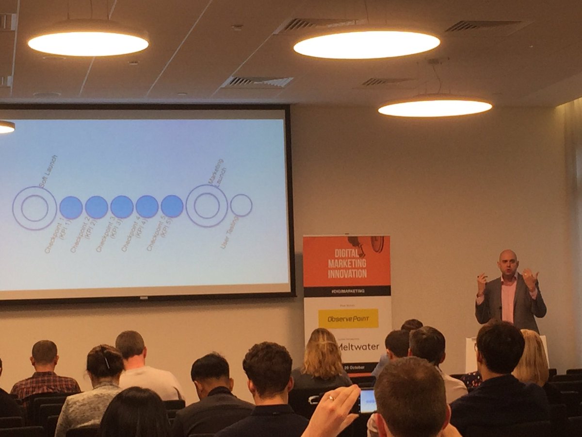 maheshp71's tweet photo. Some great digital disruption pointers from Ed Relf of #laundrapp, relevant across all sectors...KPI's and onboarding are key #DigitalLdn https://t.co/mpiLPcOYlT
