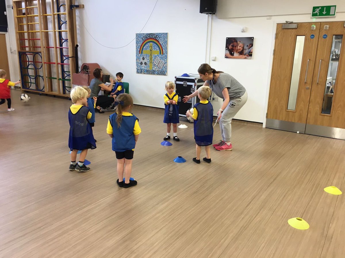 ExeterCCT's tweet photo. So #Proud of the progress & enthusiasm of pupils & staff at Kingskerswell #PLPrimaryStars programme #BeAmitious #AlwaysLearning https://t.co/uZsA5WK3QD