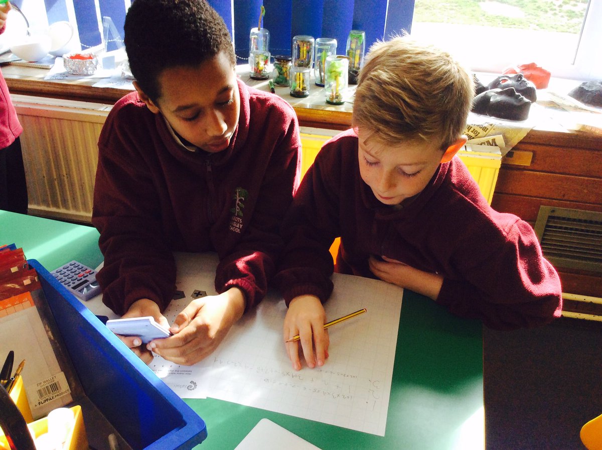 missblythabbots's tweet photo. Excellent problem solving and partner work. Love the excited conversations! #decisionmaking #making100 @abbotsmaths https://t.co/IRoDixmGM9