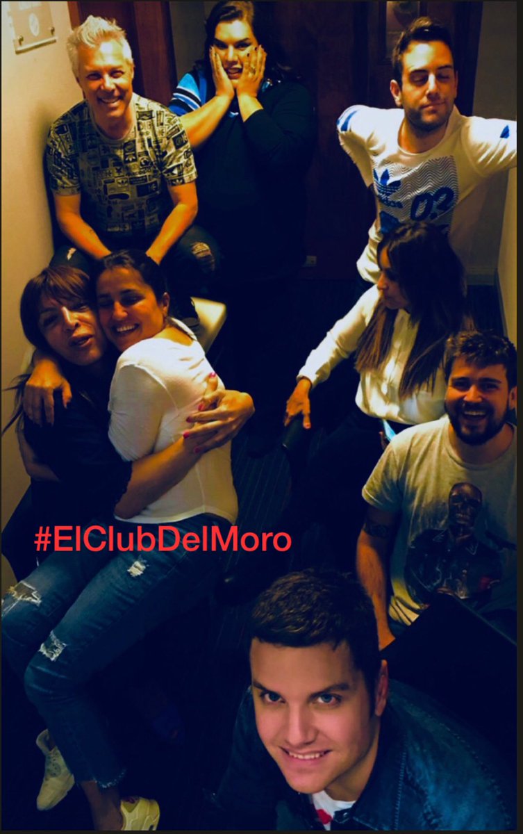 SANTIAGODELMORO's tweet photo. 📻 YA!  #ElClubDelMoro  #TrapoConDelMoro en FM99.9 la 💯! Nos ven en https://t.co/4osVBfEoQD ! Mañana sábado lo mejor de #ElClubDelMoro de 6a9 https://t.co/FE4uoavbfx