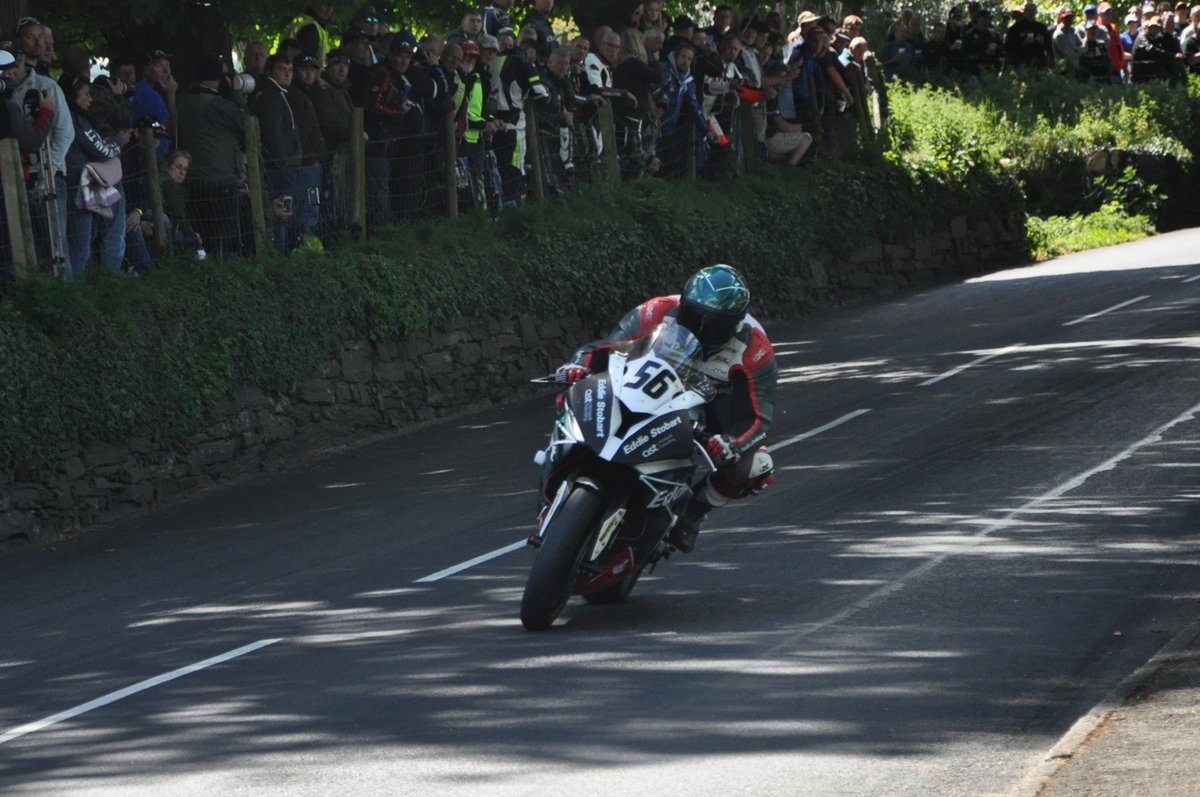 db64_david's tweet photo. Daley Mathison #TT2107 #Conkerfields @DaleyMathison @Jon_3_roads @LivingRoadRaces @MotofestIOMTT @IOMTTPHOTOS @ILoveTheIOM @iomttpics https://t.co/ZAhLE3XWU6