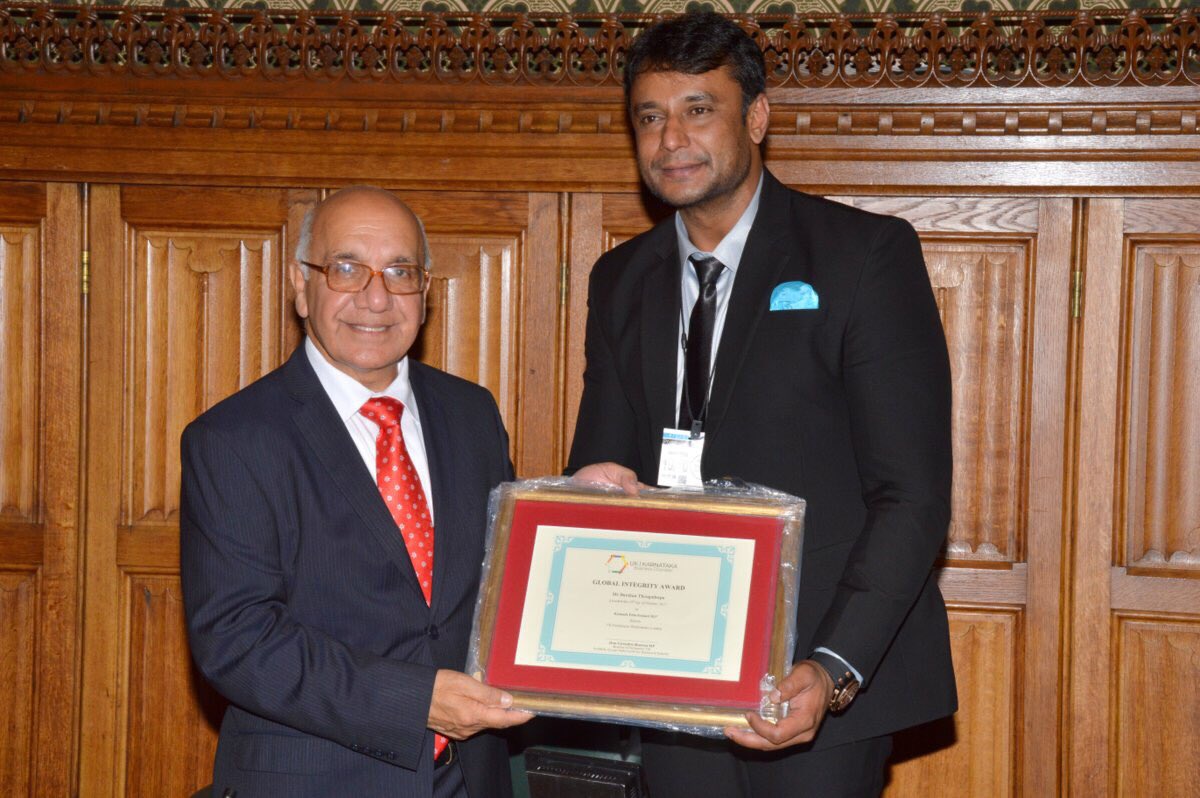 pradeepkulal123's tweet photo. #FirstSouthIndianActor to Bag Award From #UKParliament At #HouseOfCommons👏🏻#HemmeyaKannadiga. 👏 @dasadarshan Sir https://t.co/a5G33LYXZy