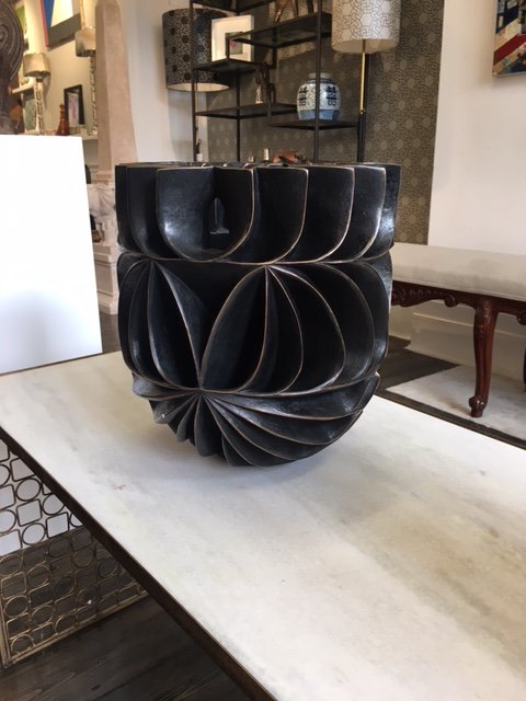 NYLA_ldn's tweet photo. Just in: #bronze "Acapella" #sculpture by @halimacassell 12in(d)x16in(h). Edition 3 of 8 #NYLABoutique #HalimaCassell #BronzeSculpture https://t.co/t9DdStlUsr