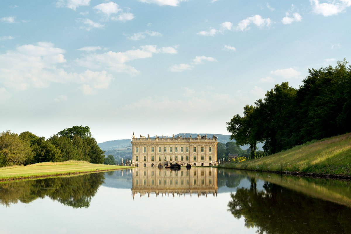 VisitBritain's tweet photo. How about a guessing game to get you through to the end of Friday?! Guess the name of this place and its location in the UK! #FridayFeeling https://t.co/KDebvffZtZ