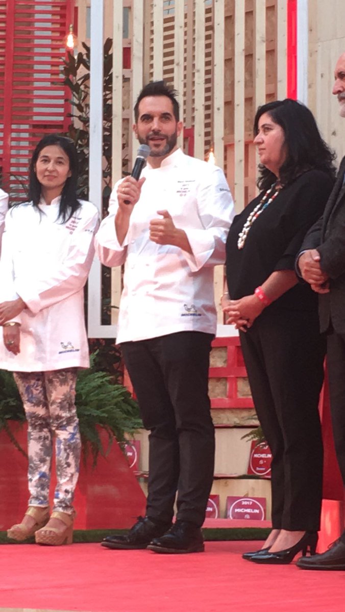 GuiaMichelin_ES's tweet photo. ¡Gran intervención de @MsandovalCOQUE! "Los #BibGourmand son la muestra de la ilusión y las ganas de nuestra gastronomía". 👏 https://t.co/01PuGKgx36