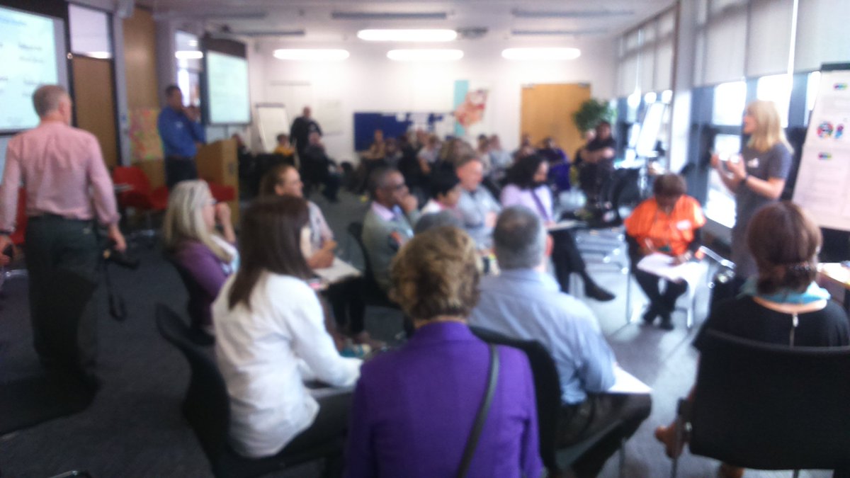 The_SAN_UK's tweet photo. #SAN2017 Wshop feedback: so much great advice - "Just crack on; keep it simple, tell a good story - not just the facts" #Socvalue #socent https://t.co/yWJju1OTqI