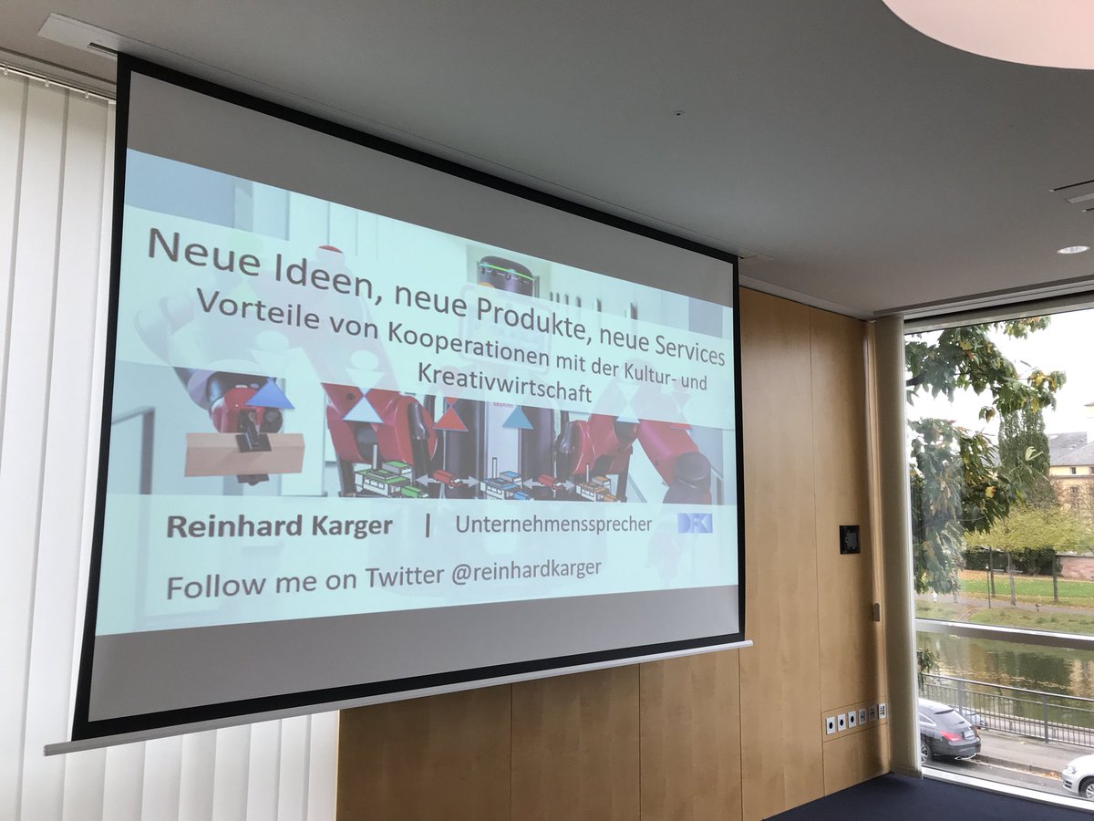 ReinhardKarger's tweet photo. Und gleich bei Creative Mass in der #IHK in #Saarbrücken #cm2017 über #KI und #Kreativwirtschaft https://t.co/0yethTyyj0 https://t.co/nhgvov2mUz