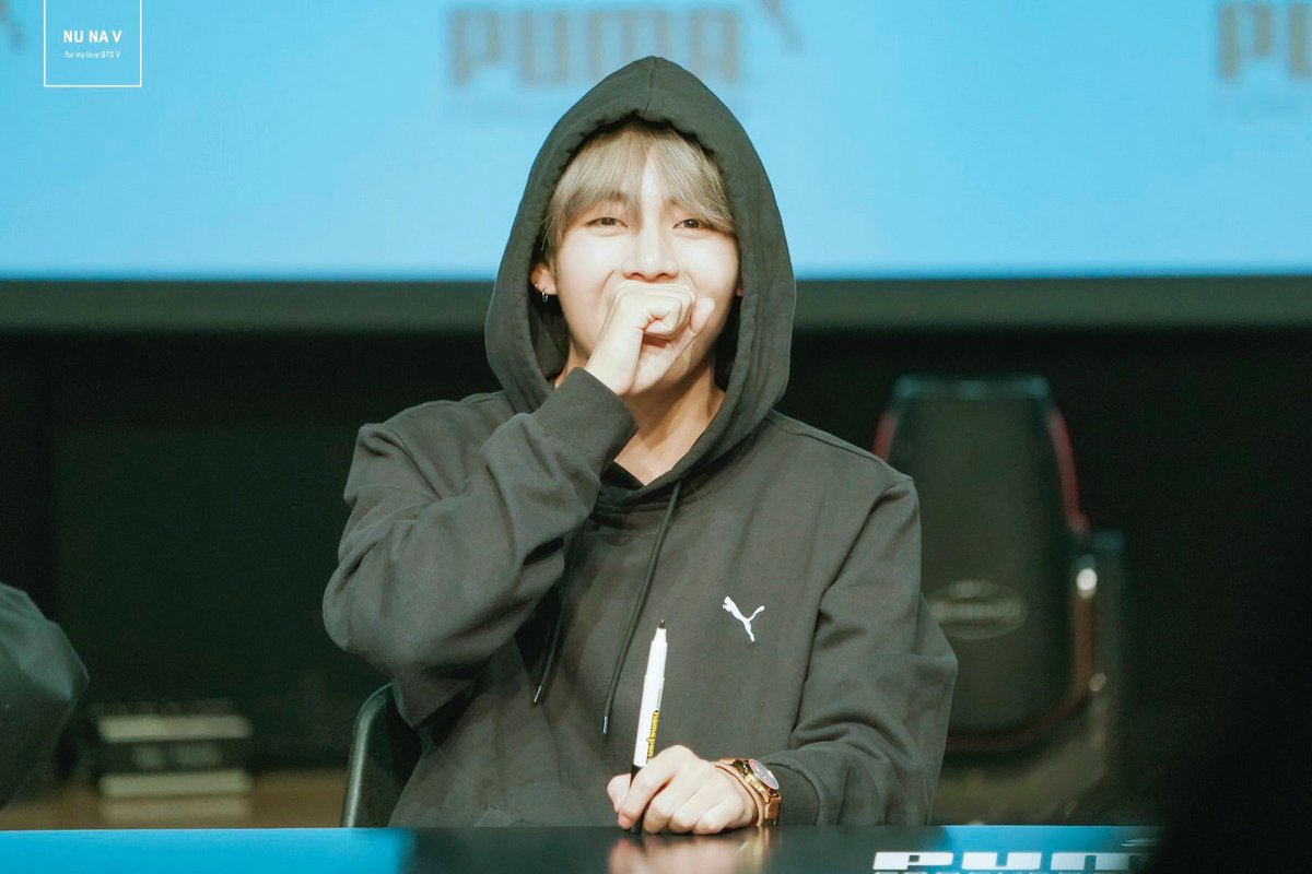 taehyungpic's tweet photo. https://t.co/iEIwZBABTT