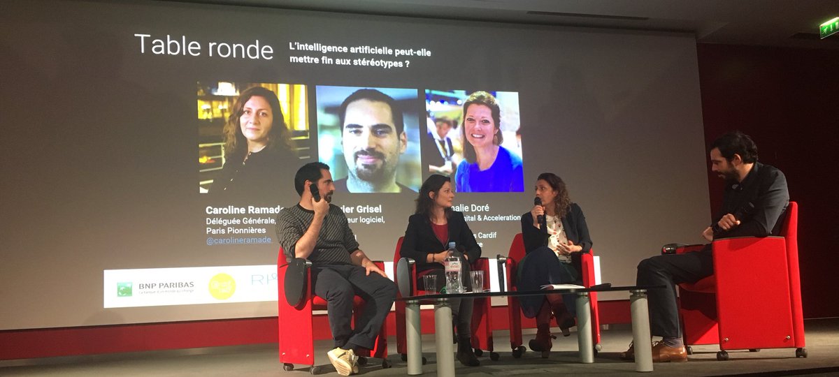 bnpp_cardif's tweet photo. .@ogrisel ingénieur #IA : "l'#algorithme est souvent neutre mais pas forcément les données sur lesquelles on l'applique" #DIWEEK2017 https://t.co/3vmNIjAJ1D