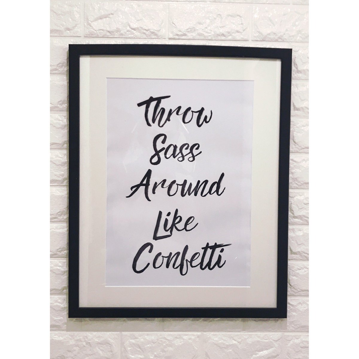 Last chance to take advantage of our October offer!! We only have a couple of appointments left for next week! ✨Tuesday 24th ✨Thursday 26th