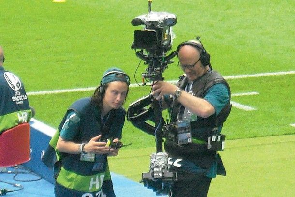 Mediakwest's tweet image. Le broadcast traditionnel bientôt hors jeu ?
#Broadast #AWS #Cisco #UEFA

buff.ly/2x8egw3