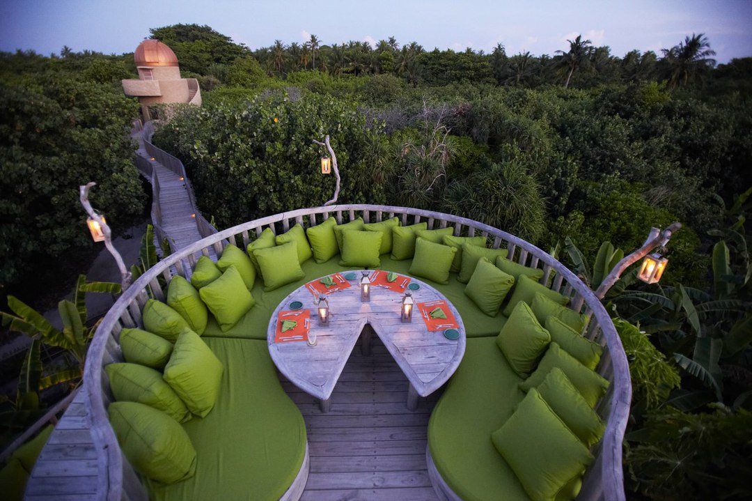 greetingsfr0m's tweet photo. Would you dine here? Of course you would 🤗 https://t.co/24POb9df5l