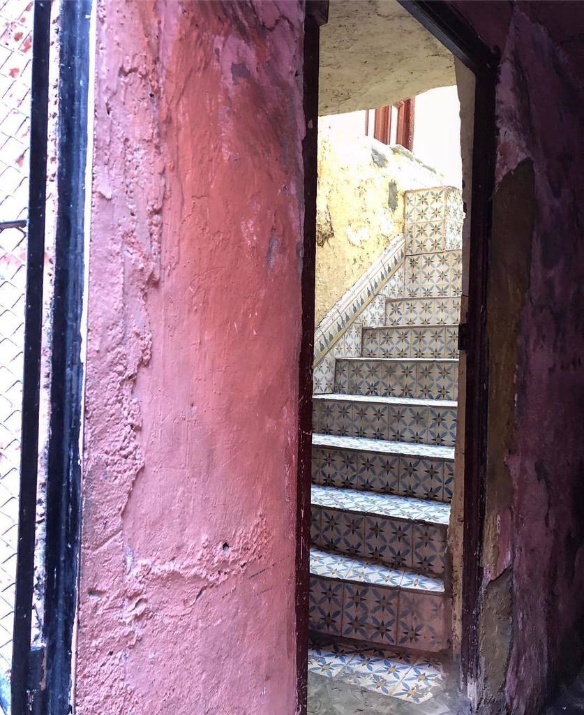 abdesignandint's tweet photo. Around every corner there something to make me stop and 👀 - light, colour, love 💕 .
.
.
#abdesignandinteriors #stylewithastory #light #colo… https://t.co/L3qjmoi9lo