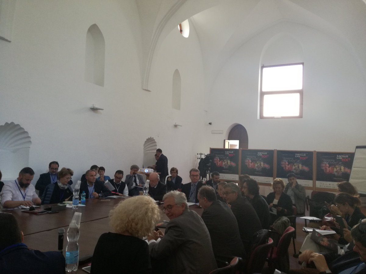 Federculture's tweet photo. #RavelloLab2017 al via i lavori. Panel2 #impresaculturale #designingthefuture https://t.co/BW3mwqjc0l