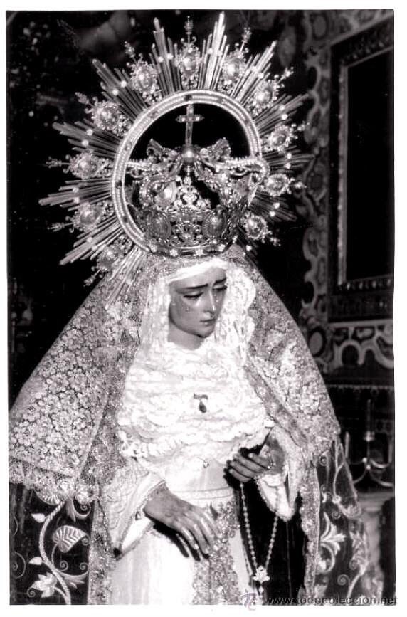"Dios te salve, Reina y Madre de Misericordia; vida, dulzura y Esperanza Nuestra..." 

<a href="/HDAD_LOSGITANOS/">Hermandad de Los Gitanos</a>