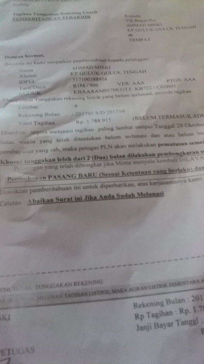 ah_miski's tweet photo. Menunggu mati untuk diputus kenaikan pln ngeri2 sedap https://t.co/FtwOU47JvL