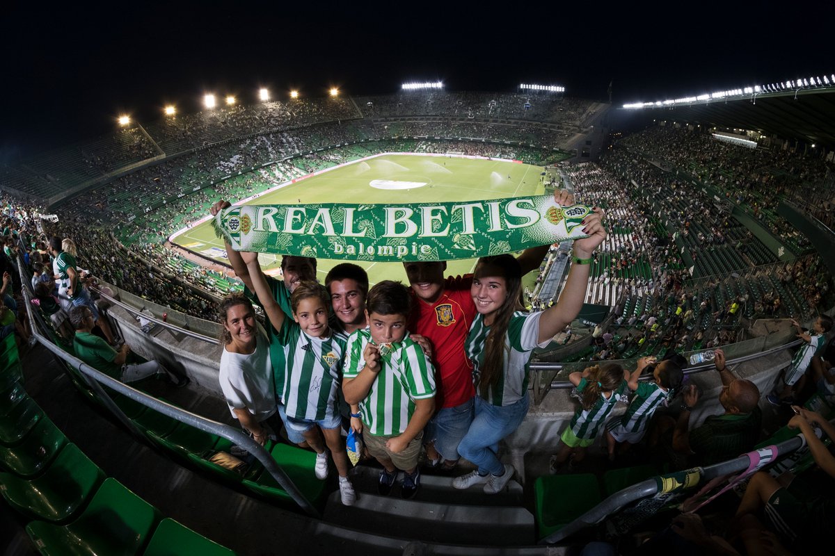 Si conseguimos el reto... ¡sorteo de entradas! 🎯🔮☺️

500 RT 👉 1 entrada doble
1500 RT 👉 2 entradas dobles
3000 RT 👉 3 entradas dobles