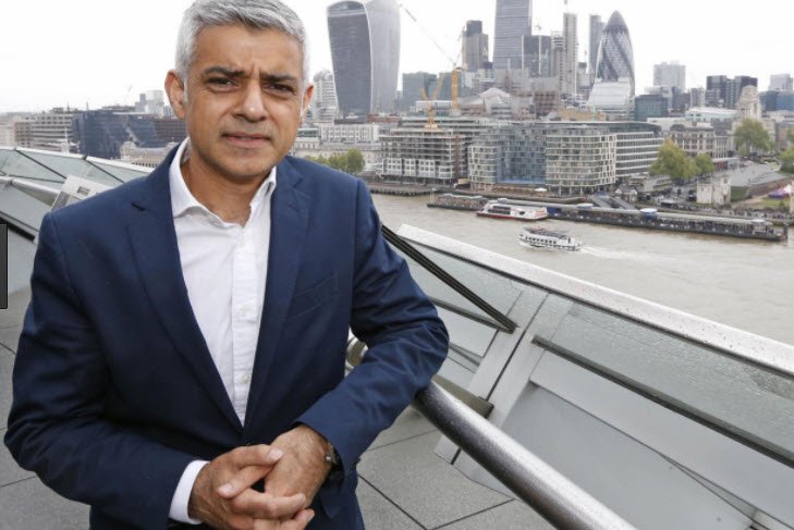 PaulWellman_'s tweet photo. Khan to scrap density matrix in London Plan in order to crackdown on nimby boroughs objecting to major resi schemes 
https://t.co/gvqxkgC2nF https://t.co/UNvssL6fjI