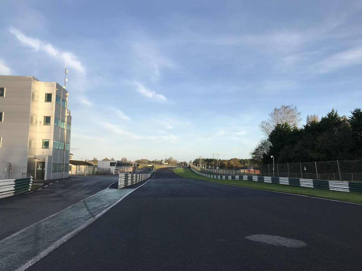 Octane Track Days tweet media