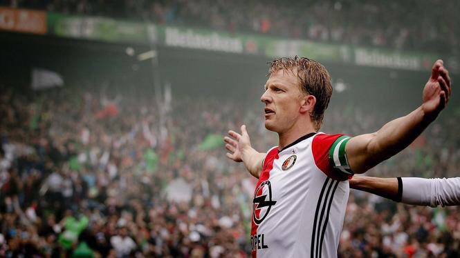 wendyroozendaal's tweet photo. Prachtige docu @deborahvandam over @Kuyt teruggekeken. Gewoon Dirk, maar juist daardoor zo'n bijzonder mens! #kuyt #modelprof #mooimens https://t.co/vKagGdbWPe