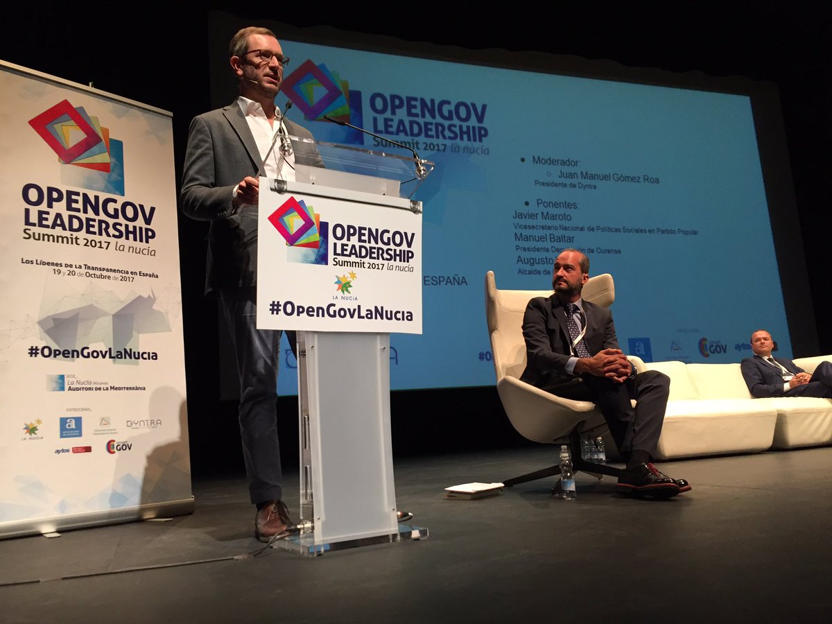 BernabeCanoES's tweet photo. Cerrando la Jornada #OpengovLaNucia @JavierMaroto nos habla de la nueva política, #transparencia y participación ciudadana. Gracias! https://t.co/J7Ys36tAxp