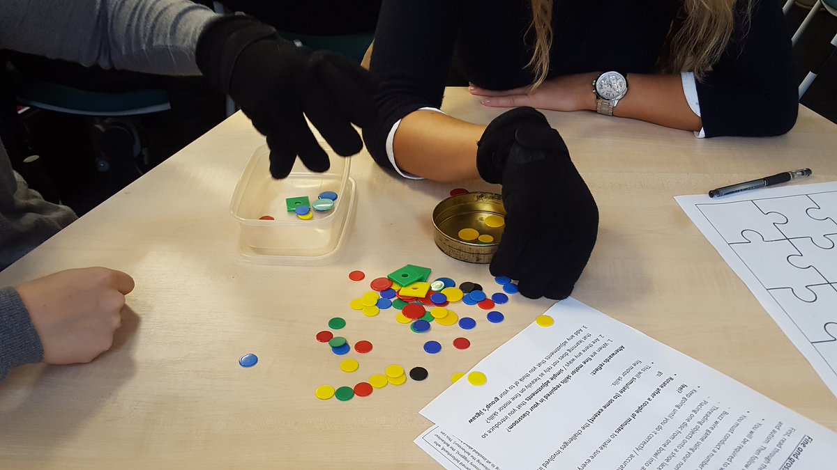 misshemsley_'s tweet photo. Great workshop learning best practice for including children with autism in the classroom ✏ #autismandlearning #ysjprimed https://t.co/M9FV4WK6hs