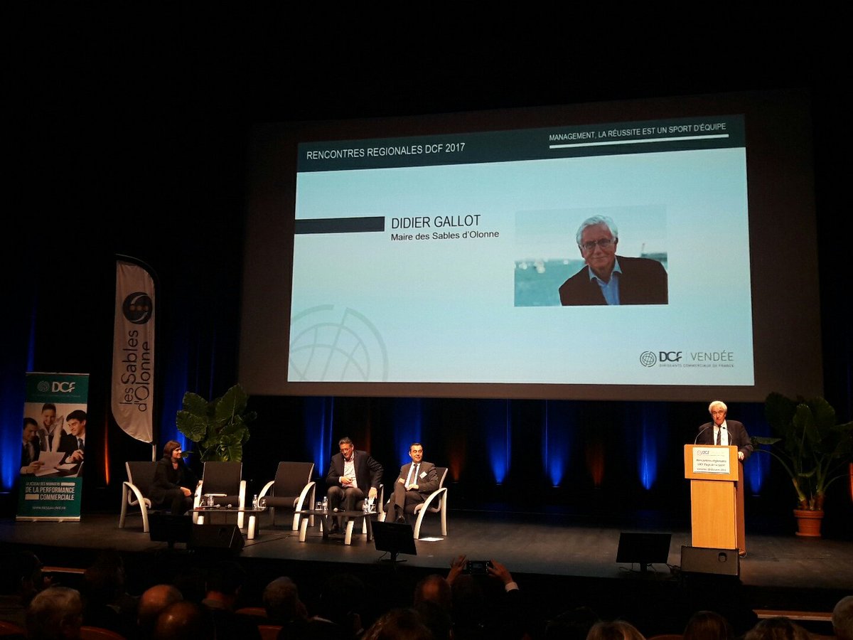 DCFVendee's tweet photo. Discours de @DidierGallot #dcf85 presentation des atouts de @VilleDesSables https://t.co/wPG0Omr9s8