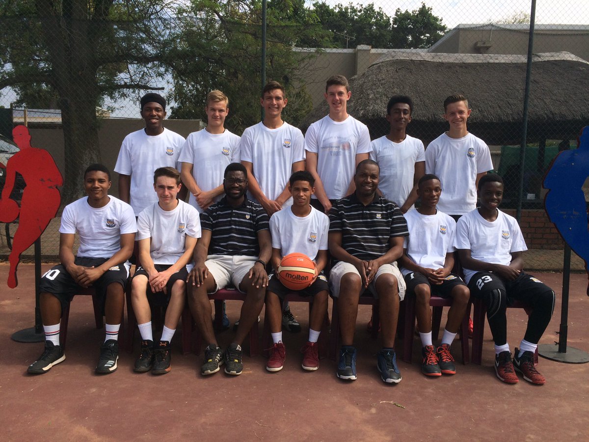 InandaSpirit's tweet photo. Welcome to the #InandaHoopsClassicChallenge 2017 to @_Cool_School St Benedicts, @KingEdVIISchool and @jeppeboys have fun! https://t.co/w1BK3ePWyW