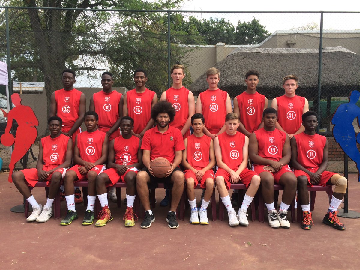 InandaSpirit's tweet photo. Welcome to the #InandaHoopsClassicChallenge 2017 to @_Cool_School St Benedicts, @KingEdVIISchool and @jeppeboys have fun! https://t.co/w1BK3ePWyW