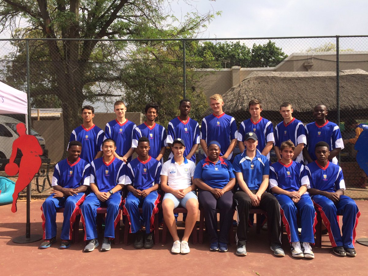 InandaSpirit's tweet photo. Welcome to the #InandaHoopsClassicChallenge 2017 to @_Cool_School St Benedicts, @KingEdVIISchool and @jeppeboys have fun! https://t.co/w1BK3ePWyW