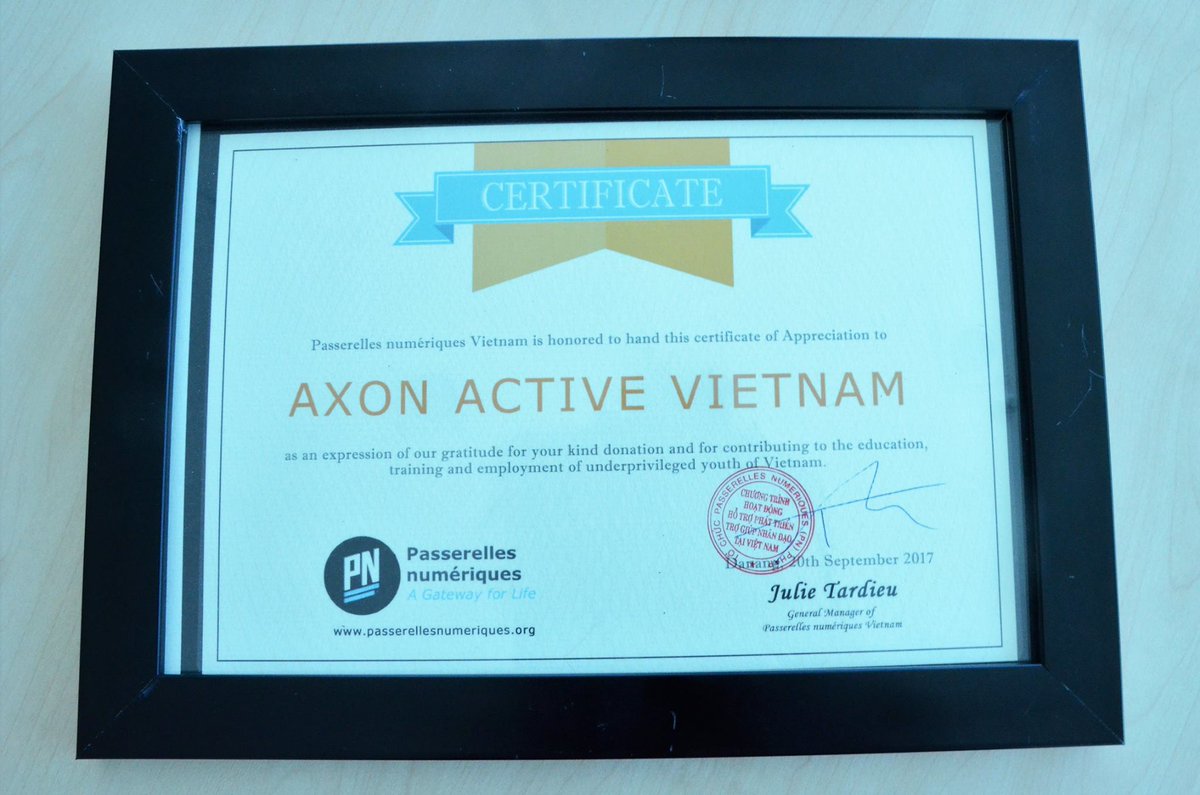 AxonActiveVN's tweet image. Congratulations to Passerelles Numériques Vietnam for your opening new computer lab for the new school year. 
#PNV #ComputerDonation
