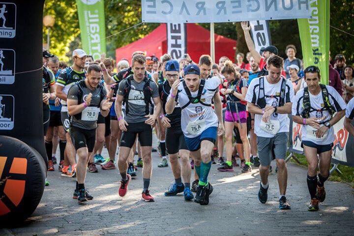 HungerRace's tweet photo. Le trailer Hunger Race 2018 est sorti https://t.co/feF6hIimOm Inscrivez-vous sur https://t.co/X02h2W2erc https://t.co/SDy4JE8AUi