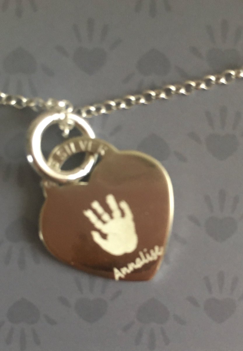 Charlie_Chitt's tweet photo. @HoHJewellery Thank You For Our Gift to My Mother In Law for Her 60th! She’s Gonna Love It 😊 https://t.co/CkjOJrJxVA