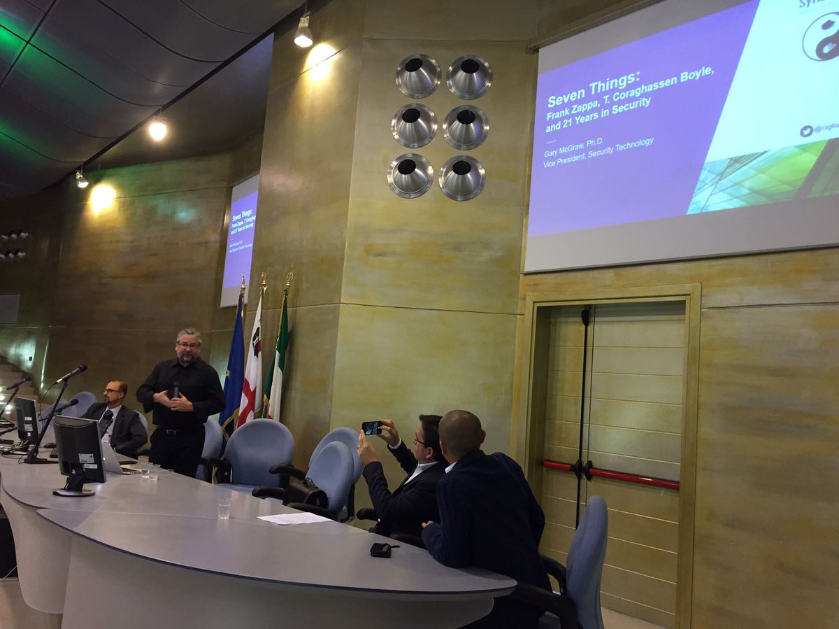 pluribus_one's tweet photo. Le introduzioni di @GiorgioGiacinto e @davideariu e la talk di Gary McGraw @cigitalgem durante l'#OWASPItalyDay #computersecurity https://t.co/cMEdSSD3ar