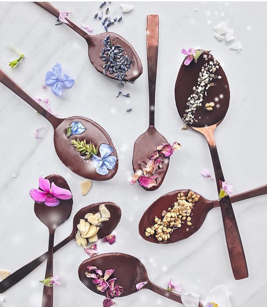 bignaturalco's tweet photo. Spoon full of #Natural goodness at The Big Natural Company live toxin free 💕🍇 #cleanbeauty #naturalskincare #skinc… https://t.co/sCU15YMBd4 https://t.co/51wA5VodbO