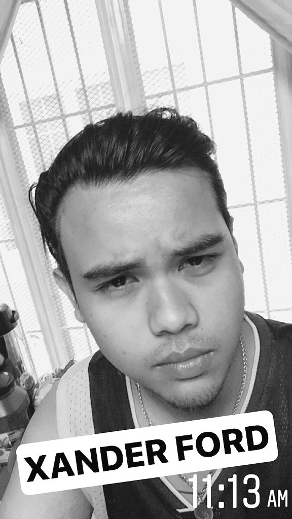 louienaticsofcl's tweet photo. #Throwback.. 
Mukhang Puyat at Pagod si Baby boy! Xander Ford daw sya guys! Agree? 😂 
Me: 🙅🏼😂 https://t.co/jO4OmhpyaK