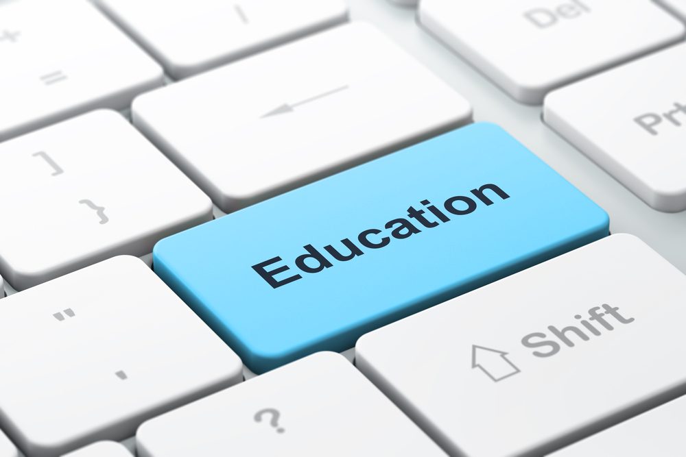 Agenda_Digitale's tweet photo. Ma l’alternanza scuola lavoro funziona solo se orienta i giovani https://t.co/CREyuP4gc3 https://t.co/iItyQiYhiG