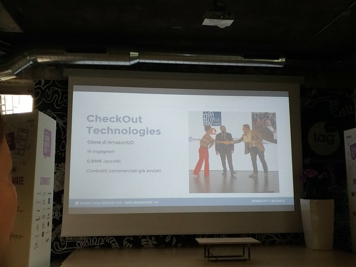 lauradebe's tweet photo. Non ascoltare gli esperti di settore @pandianenrico non si innamora delle #startup #SMDAYIT clona #AmazonGO fondando #checkouttechnologies https://t.co/sKUiYwk0eL