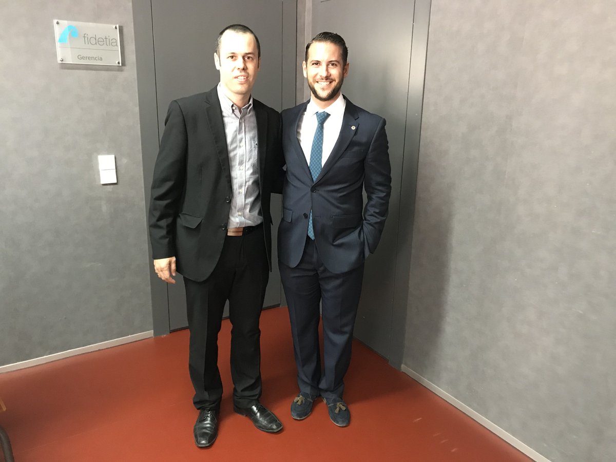 ES3_Group's tweet photo. Nuestro compañero @josegenriquez ha defendido su #tesisdoctoral en la @etsii obteniendo la máxima calificación #CumLaude. #Enhorabuena!! https://t.co/Vel3JWwM7V