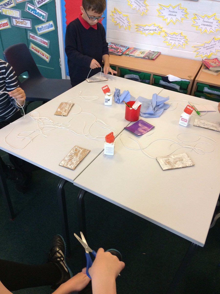 thoresbyprimary's tweet photo. 4OB are feeling inspired by #AndreaButtner's art from the #turnerprize. We liked the pieces inspired by fingerprints on iPad screens. https://t.co/0uyXW7cs64