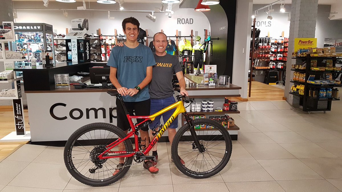 completecyclist's tweet photo. The relationship between a man and his bike is an unbreakable bond!

#newbikeday #specialized #epicexpert #manbikebond #ccbv #reddamhousebv https://t.co/mv420dEtIe